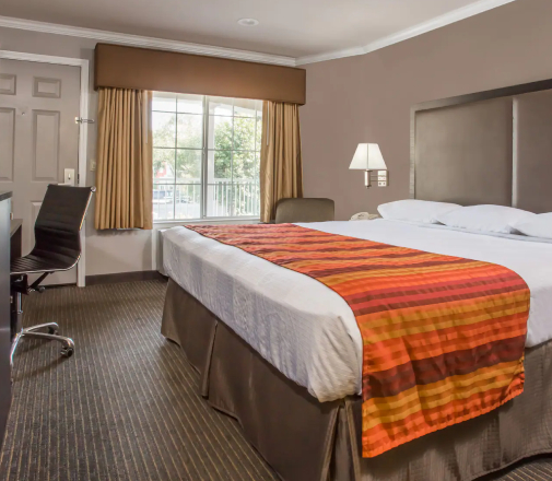Signature Inn Mountain View - Photo Gallery