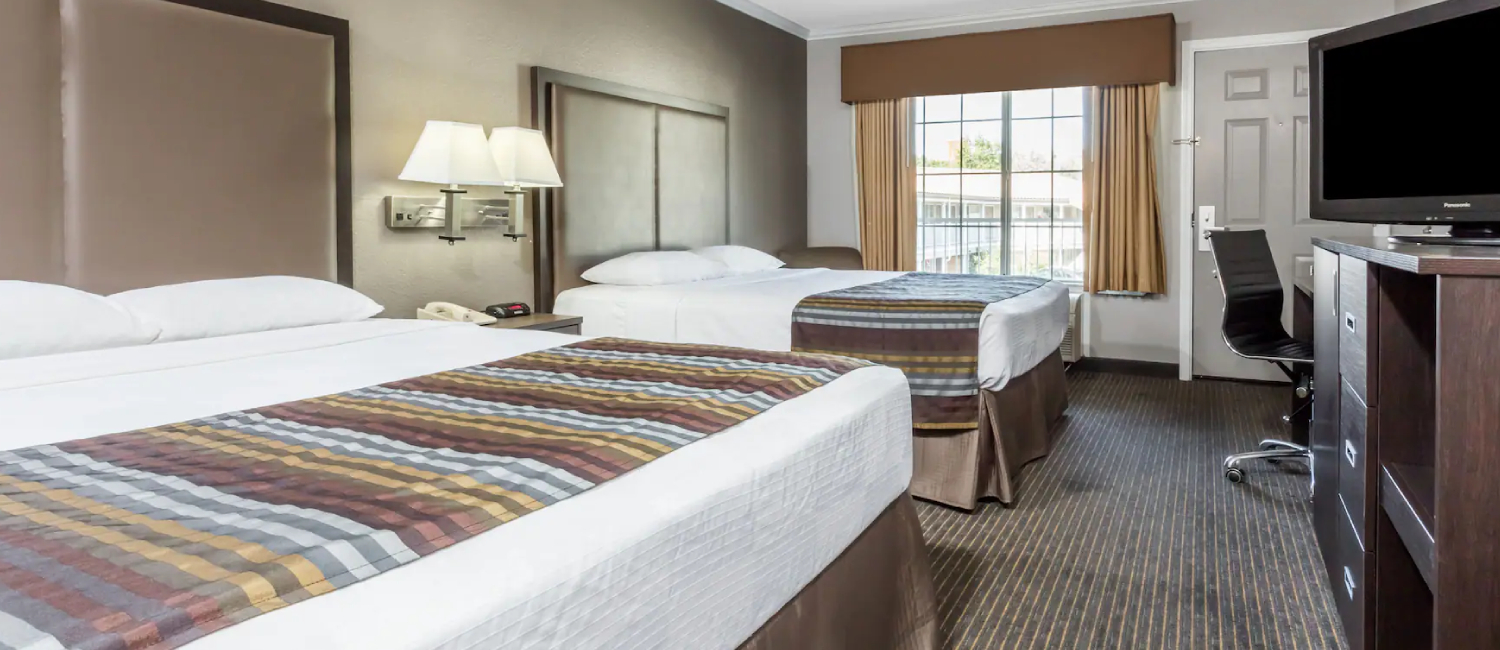 WELCOME TO Signature Inn Mountain View